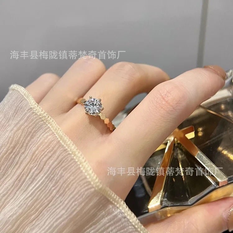Fashion Ring