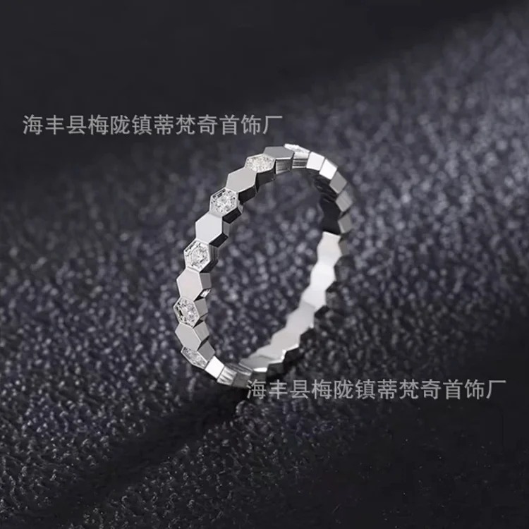 Fashion Ring