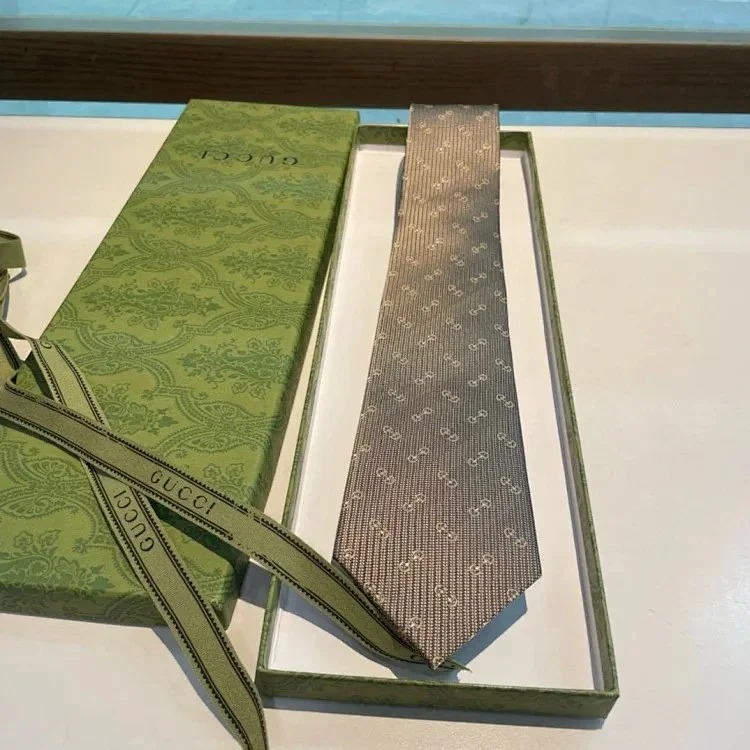 GU CCI Tie