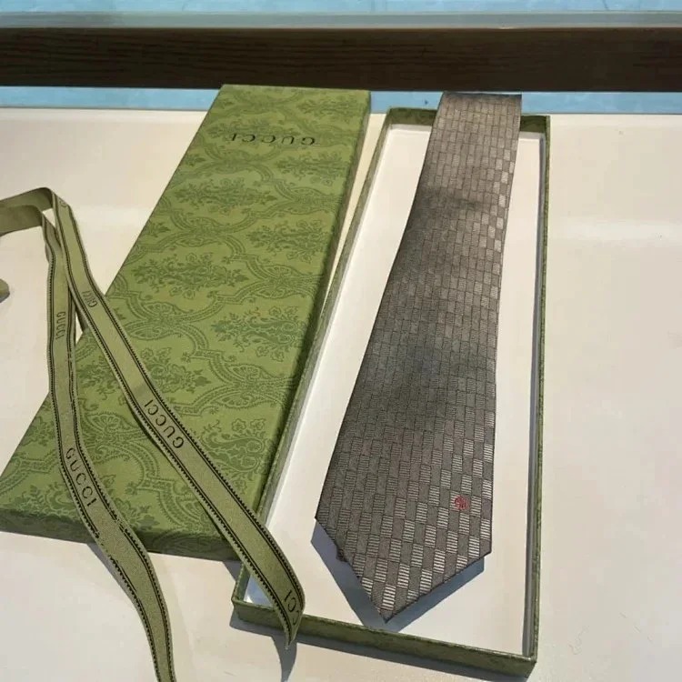 GU CCI Tie