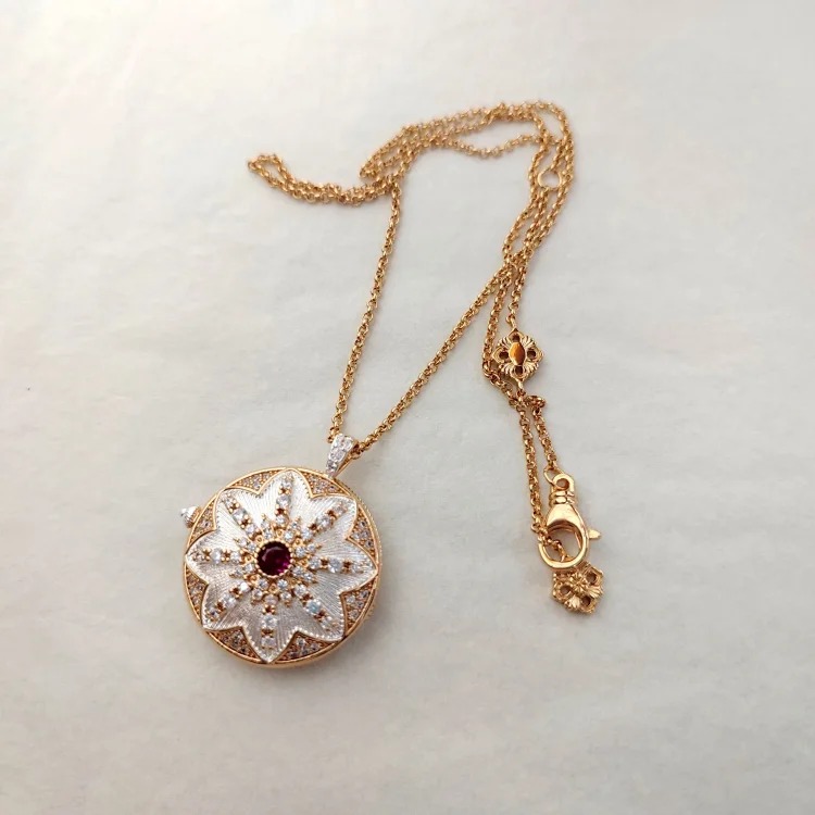 Vintage Luxury Premium Necklace