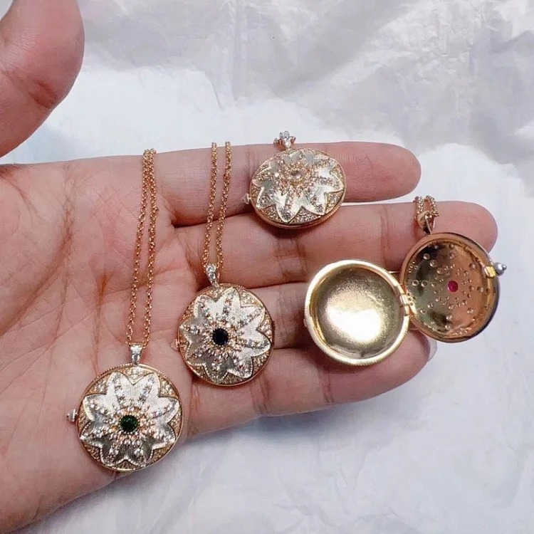 Vintage Luxury Premium Necklace