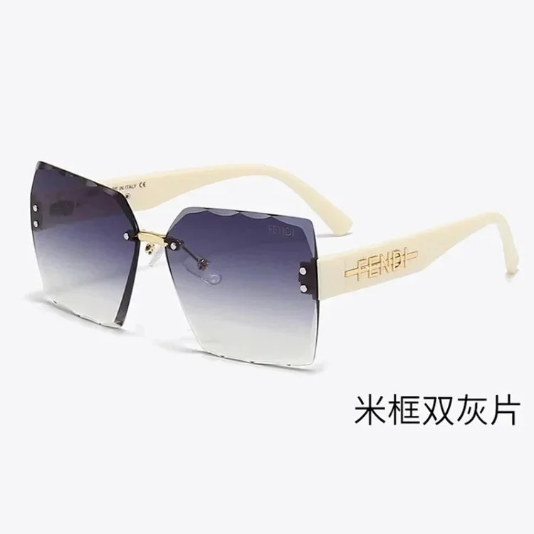 Fashion Trendy Sunglasses