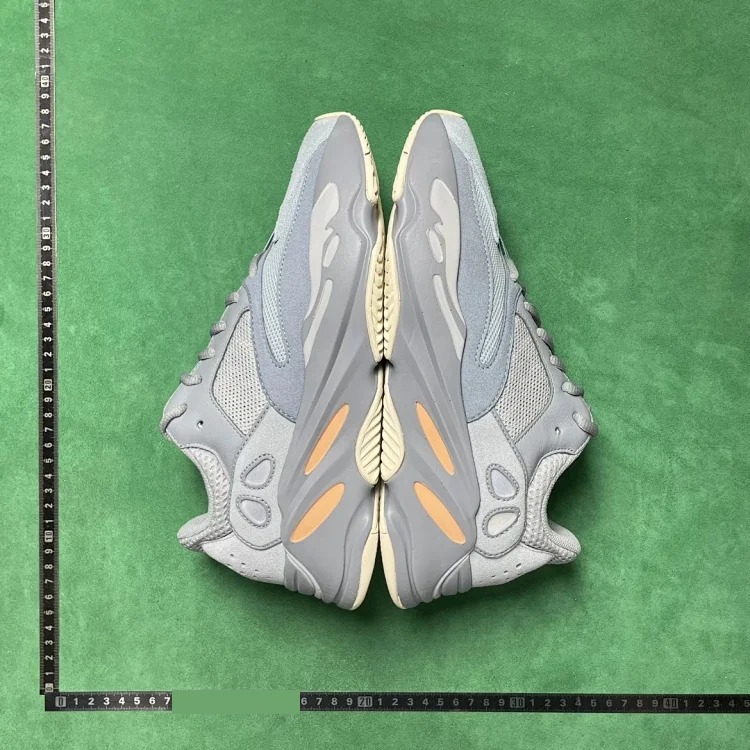 LW 5/700 dad shoes