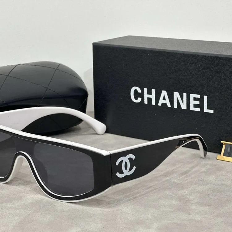 Fashionable casual summer sunglasses (with box