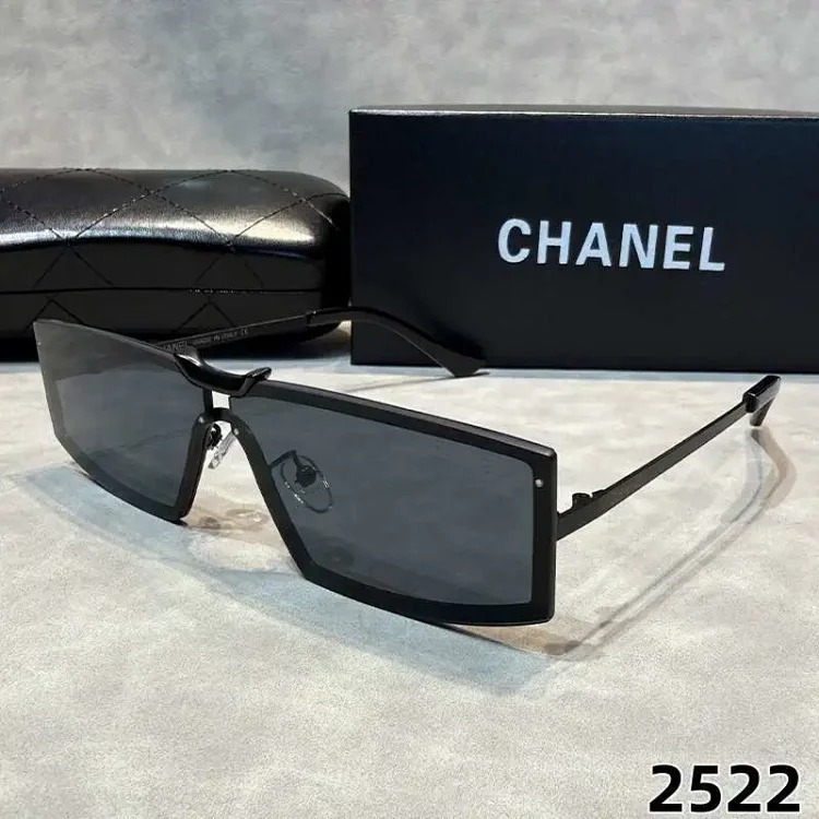 Fashionable casual summer sunglasses (with box