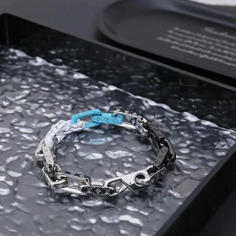Fashion Trends Accessories Jewelry 06