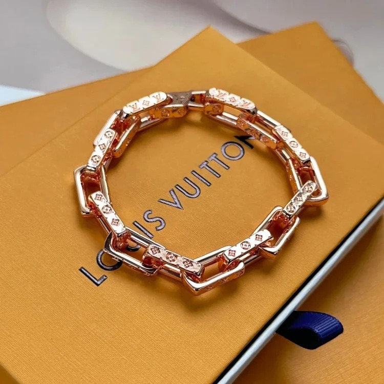Fashion Trends Accessories Jewelry 06