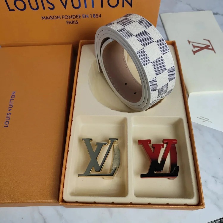 Fashionable and versatile belt 036