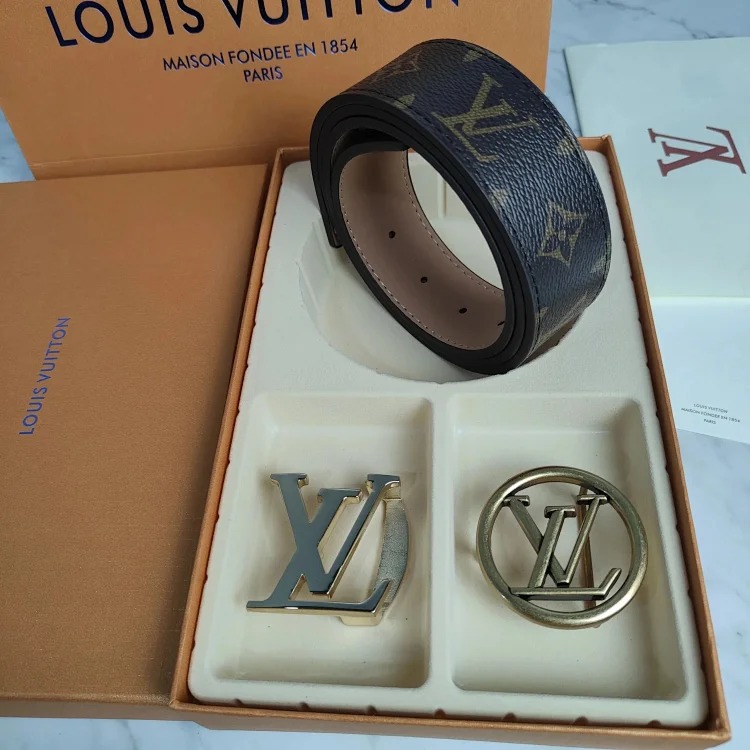 Fashionable and versatile belt 036