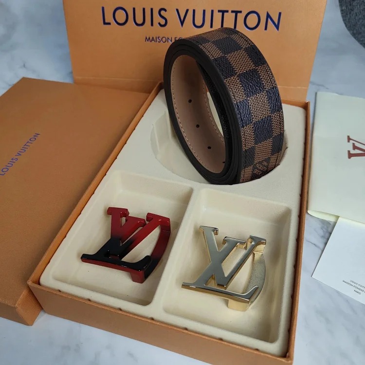 Fashionable and versatile belt 036