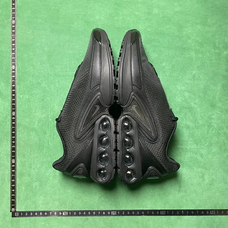 L7W sports air shoes
