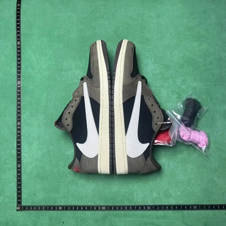 GZ casual sneakers
