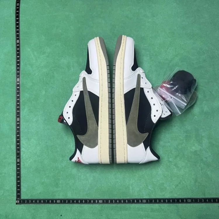 GZ casual sneakers