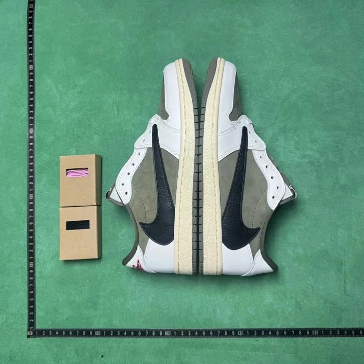 GZ casual sneakers