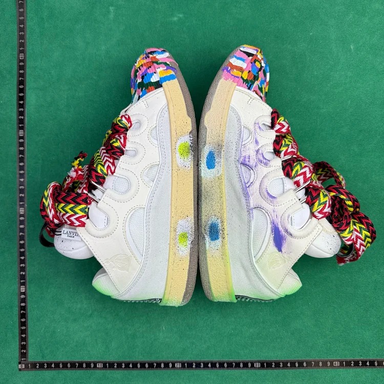 Low Top Skate Shoes 7
